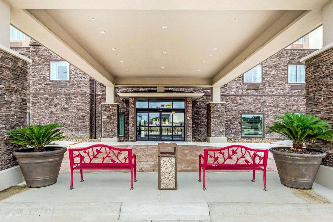 Sleep Inn & Suites - Bryan Exterior photo